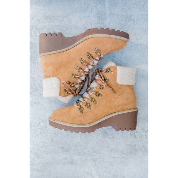 NEW CORKYS FOOTWEAR women's squad bootie in cognac - Picture 3 of 3